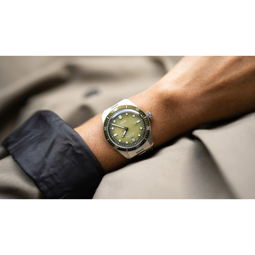 Divers Sixty-Five Date 40MM Watch