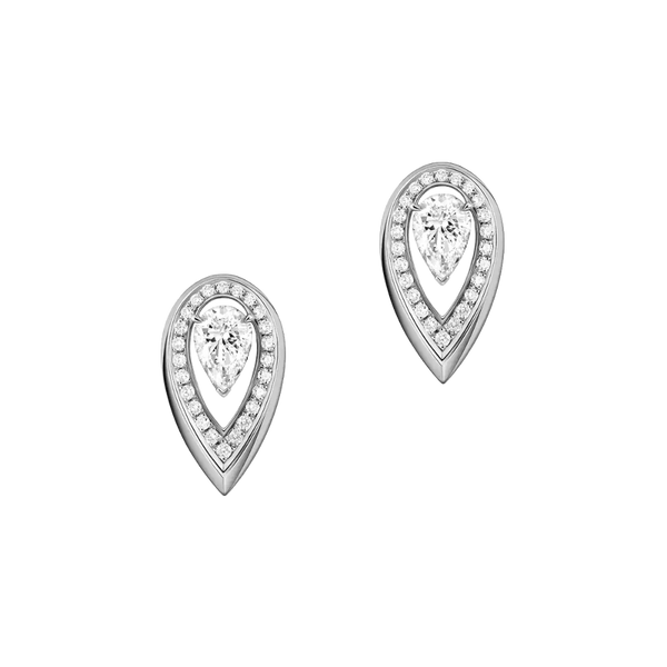 18K Gold Fiery Diamond Stud Earrings