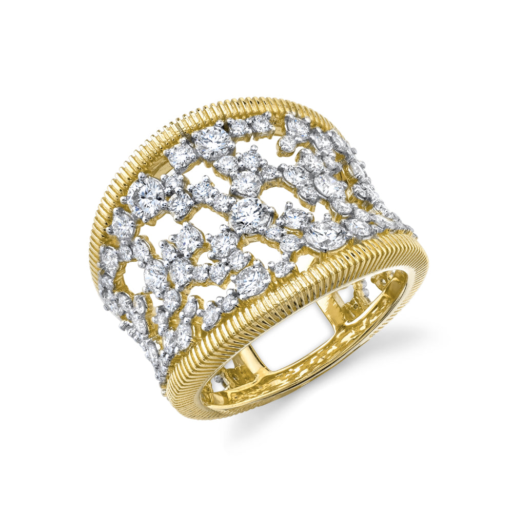 18K Gold Strie Diamond Cluster Ring