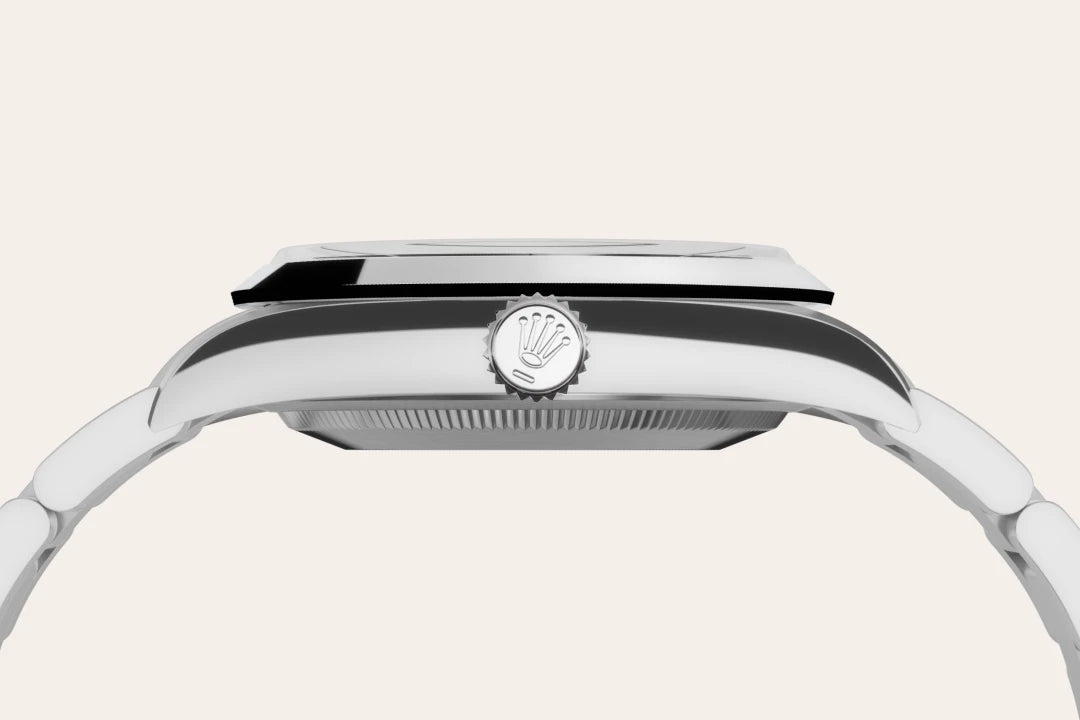 Rolex M124270-0001 material